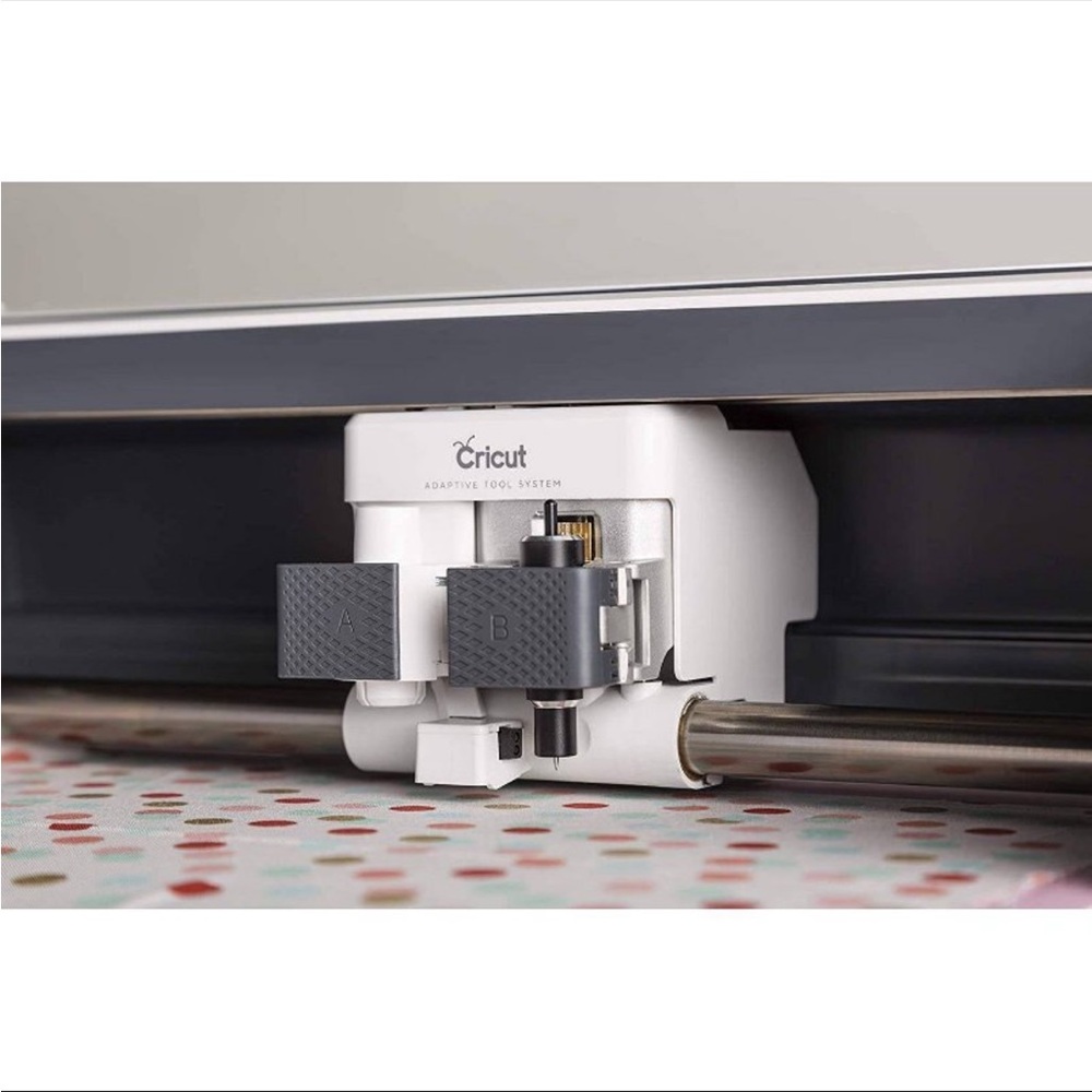 4/$30 Cricut Deep Point Blade with Housing - Picture 3 of 6